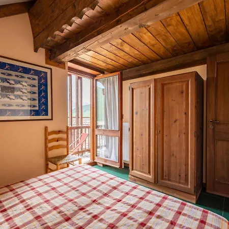 Locazione Turistica La Piazza Comfort-2 *